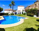 Semi-detached villa with sea views in Montealto